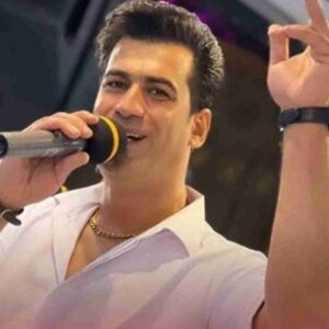 دانلود ریمیکس آهنگ مسلم فتاحی به نام هی میگم موهاتو جلوم نباف که دیوونه میشم