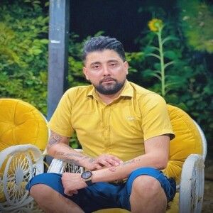 دانلود ریمیکس آهنگ سعید کریمی به نام گیسوی خوش رنگ حنایی داری