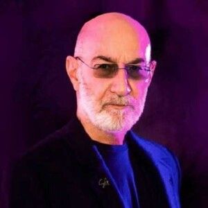 دانلود آهنگ سیاوش قمیشی به نام باغ بارون زده دانلود آهنگ سیاوش قمیشی به نام باغ بارون زده