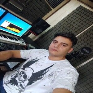 دانلود آهنگ رامین کرمی به نام نفس وه گلو نیه پر وه بغضو دوده
