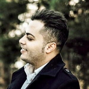 دانلود آهنگ امید عقابی به نام چقد گفتم چشات مال منه تو گوش ندادی
