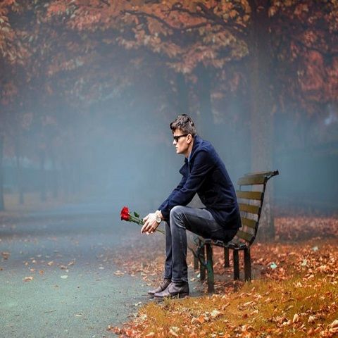 دانلود آهنگ به امید رویای بوسیدنت به عشق تو چشمامو خواب میکنم