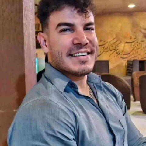 دانلود آهنگ فرهاد فرهادی به نام گناهکار دانلود آهنگ فرهاد فرهادی به نام گناهکار